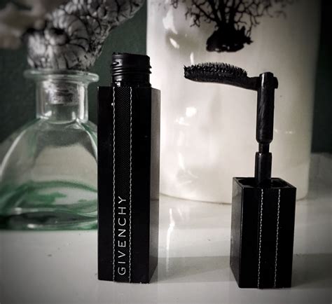 givenchy mascara barneys|Givenchy Noir Interdit Mascara Review. .